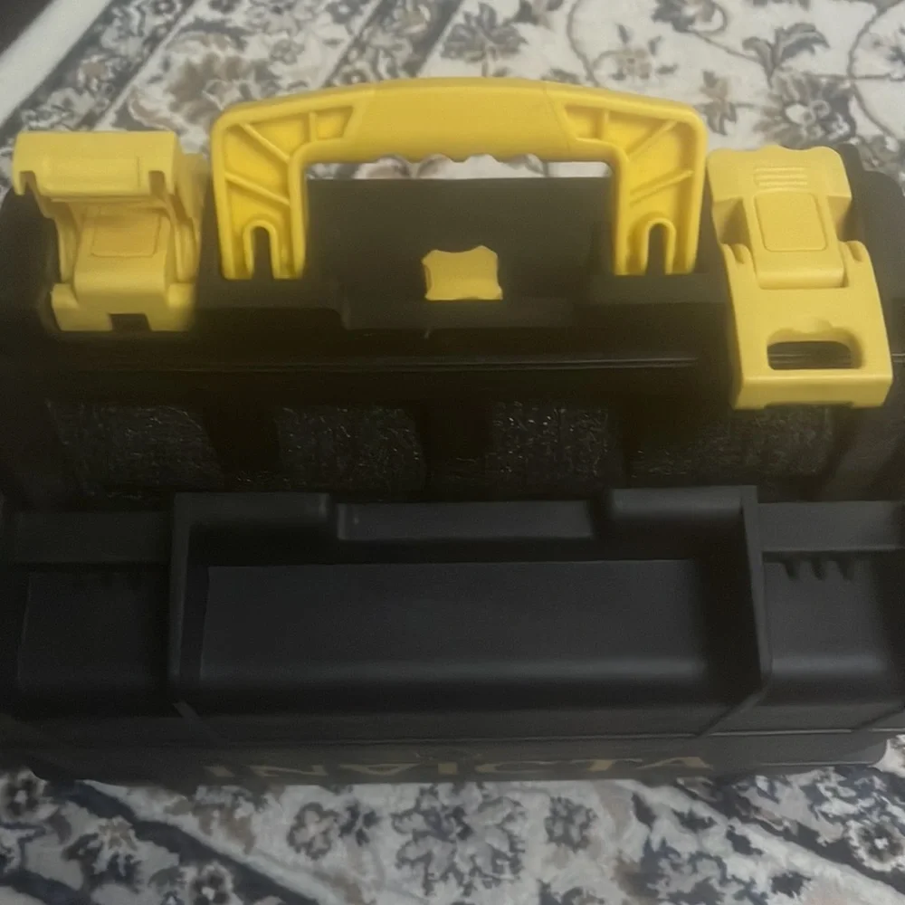 INVICTA Watch storage case. New! Never used store 8 watches safely and carefully - Picture 3 of 10